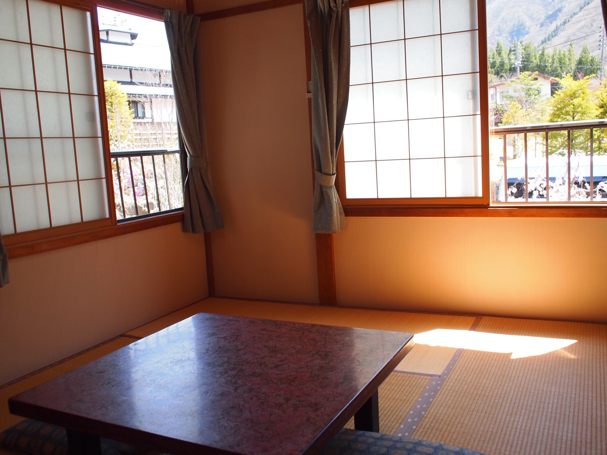 奥亚野泽住宿加早餐旅馆 高山 外观 照片